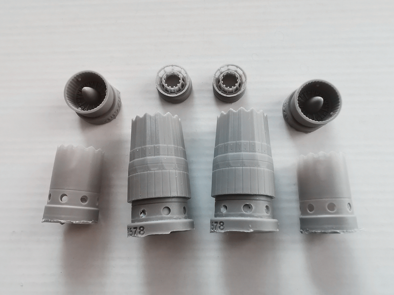 Model Kit Zvezda - Resin kit 1/48 SU-57 tail nozzle