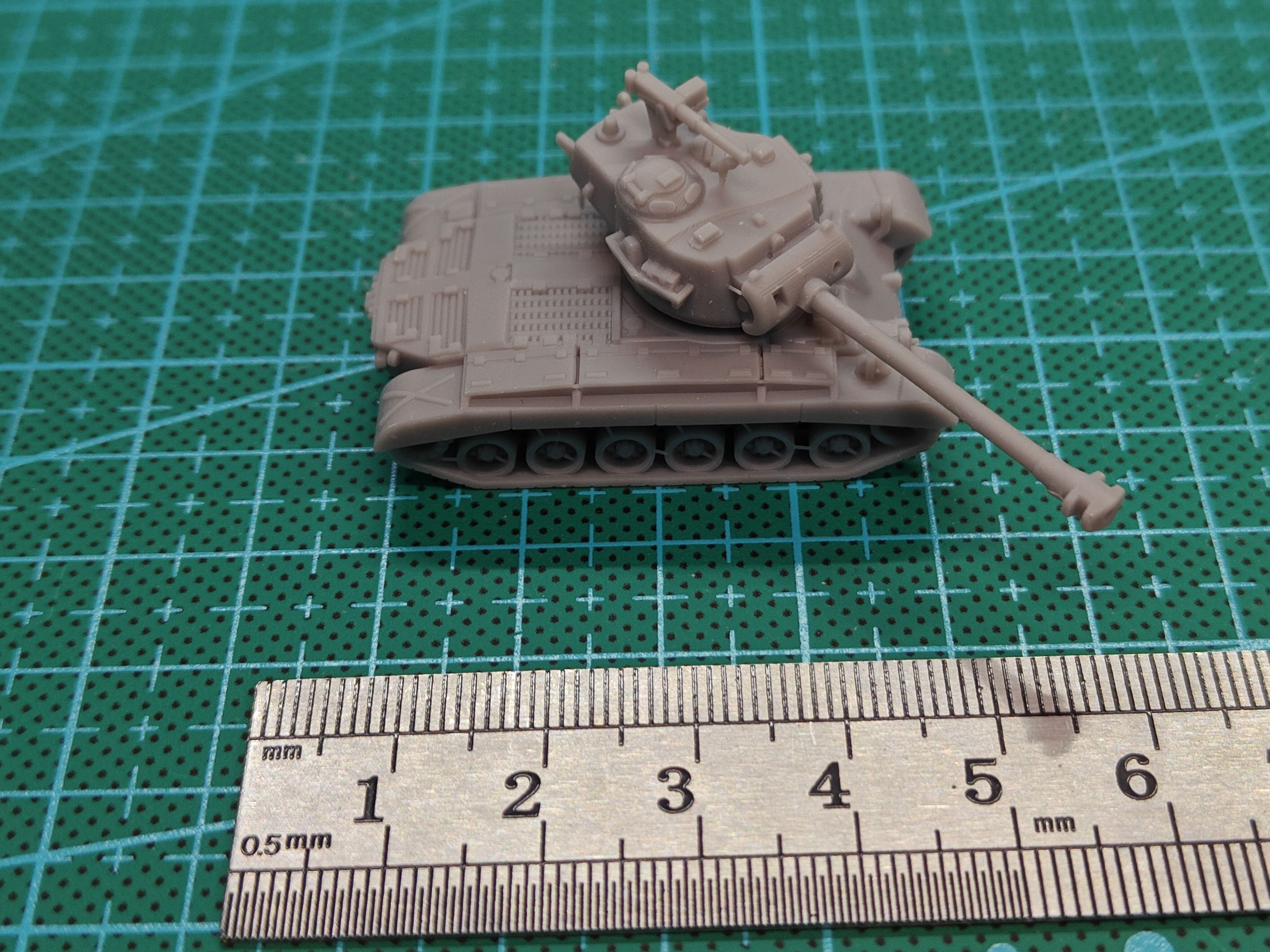 Model Kit Zvezda - 1/144 Scale M26 Pershing Tank MODEL
