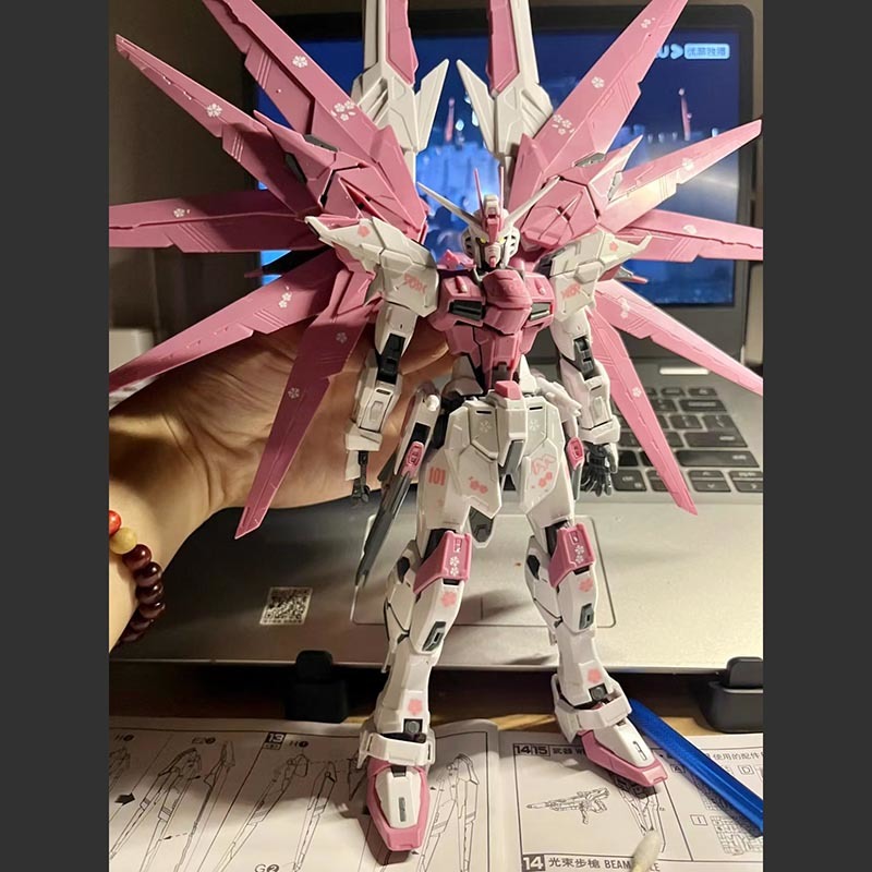 Mg Cherry Blossom Freedom 2.0  – Model Kit Xiaoyaozi Bewertung und Preis