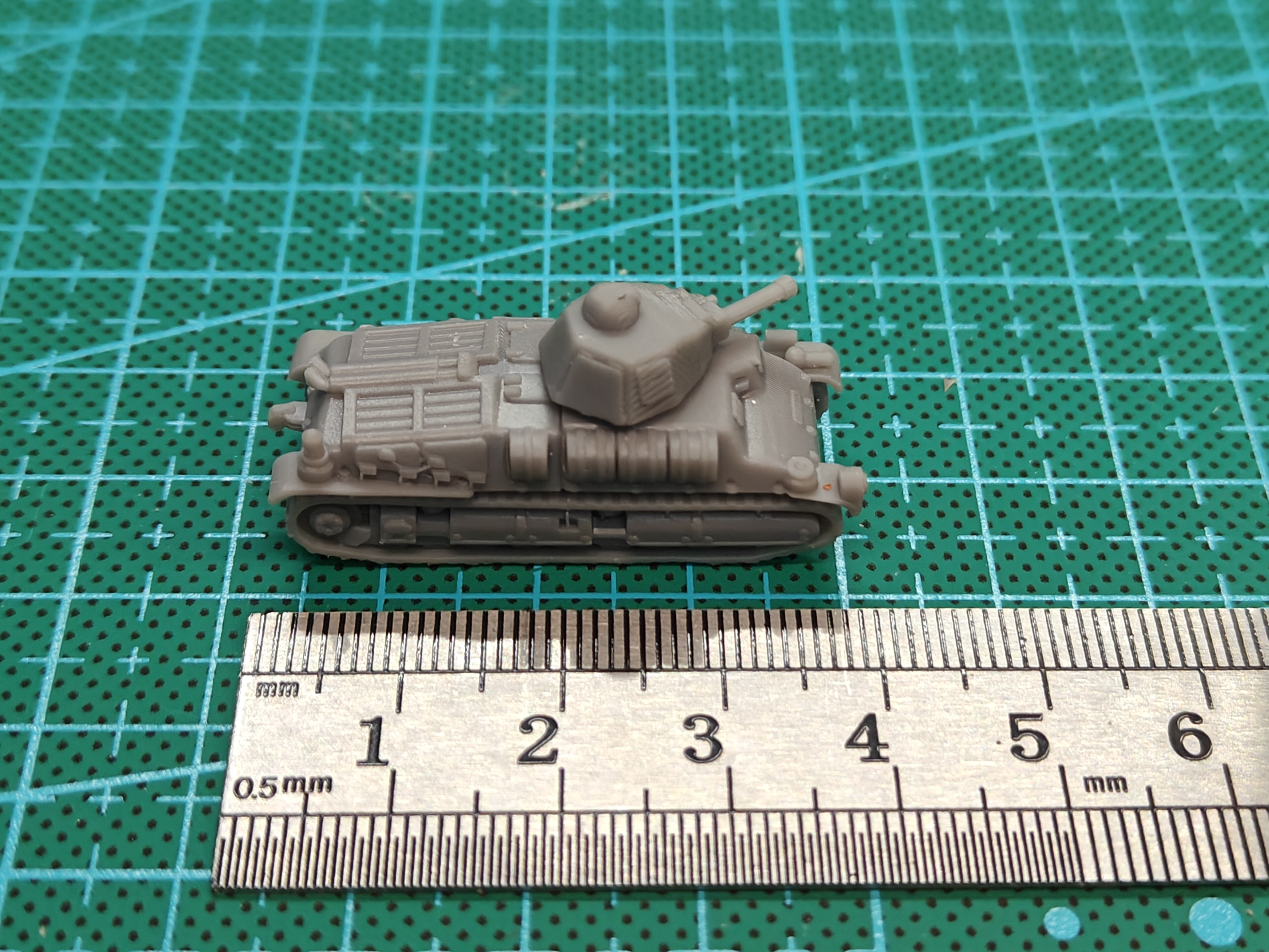 1/144 Scale Somua s35 Tank  MO – Model Kit Kotobukiya Bewertung und Preis
