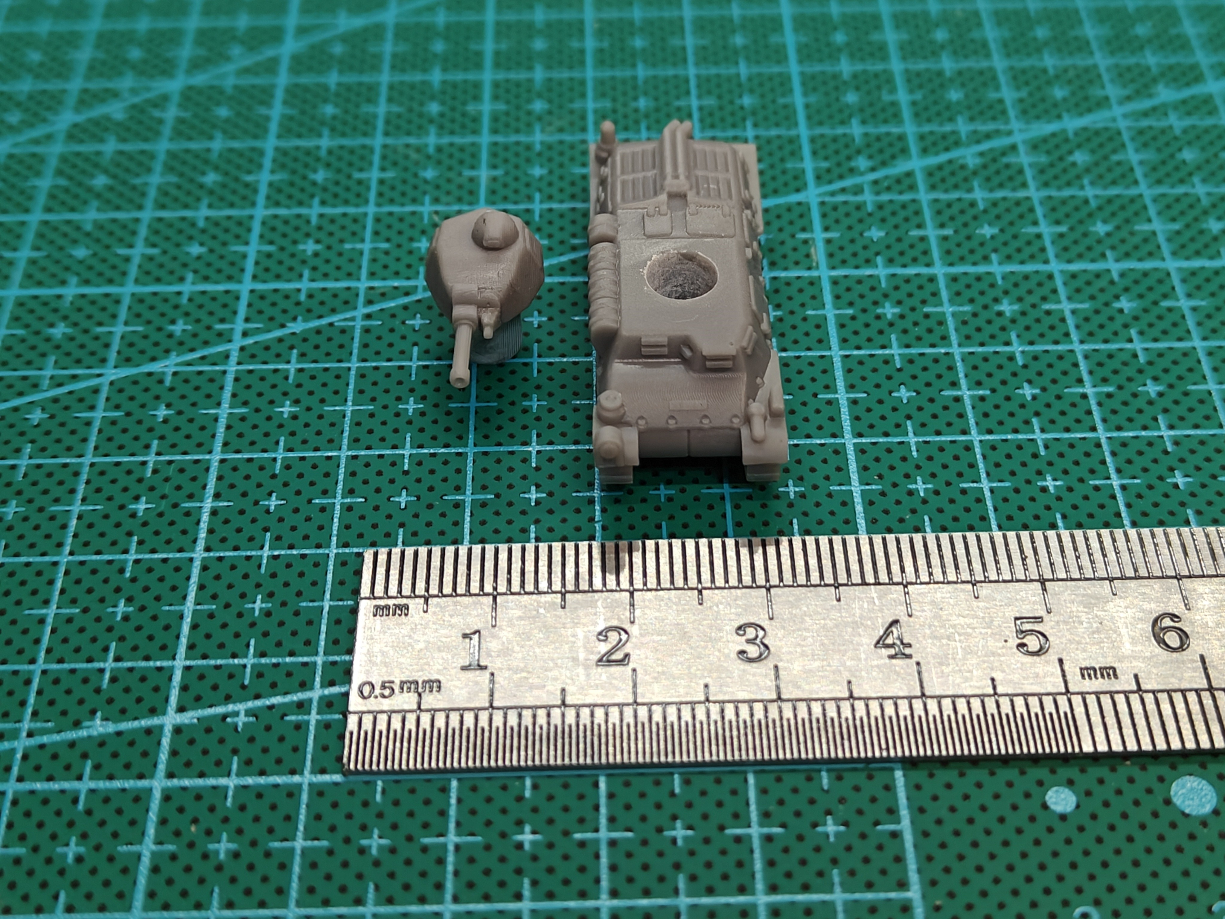 1/144 Scale Somua s35 Tank  MO – Model Kit Kotobukiya Bewertung und Preis