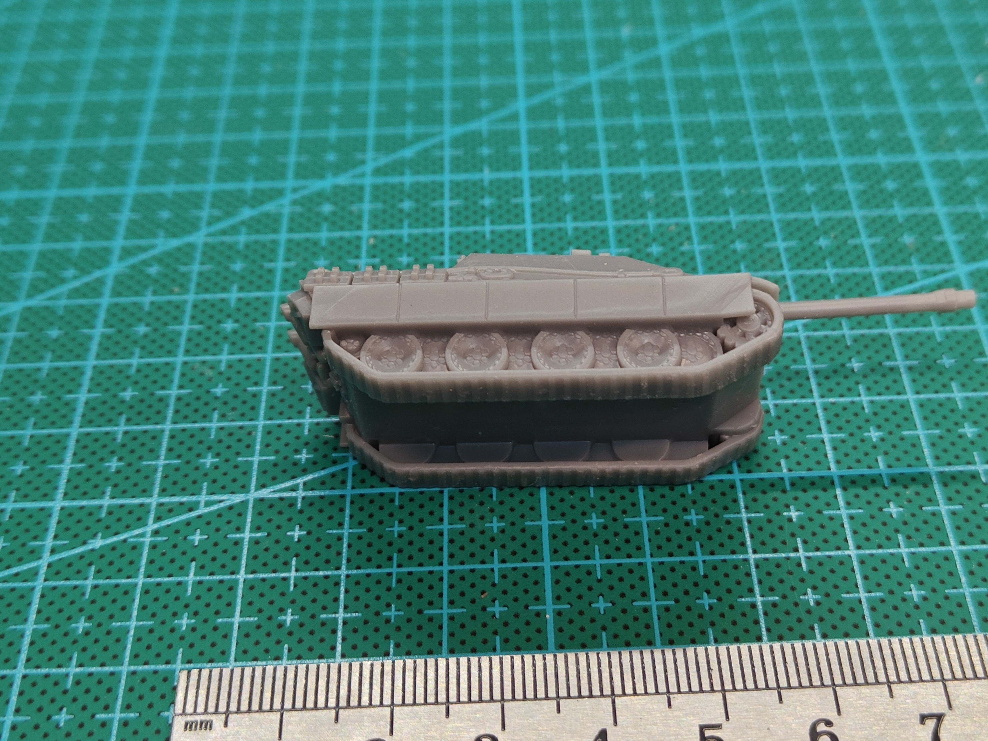 1/144 Scale Jagdpanther Tank D – Model Kit Zvezda Bewertung und Preis