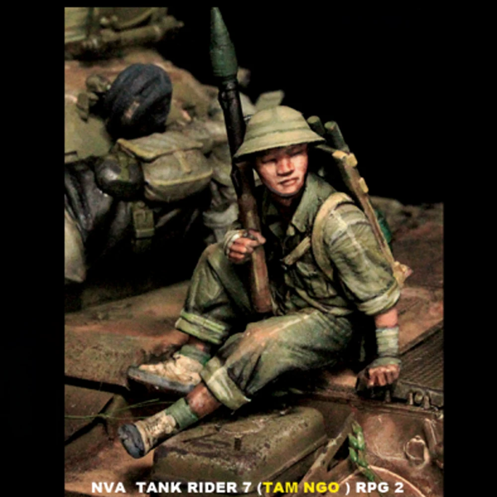1/35 NVA Tank RIDER 7, RPD 2,  – Model Kit Action Figure Bewertung und Preis